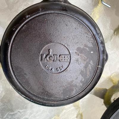 CAST IRON SKILLETS