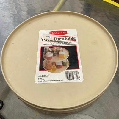 RANDOM KITCHEN GOODIES