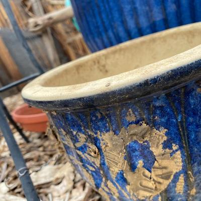 NEW CLAY POTS AND STAND