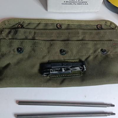 New Hoppes Powder Solvant with Military issued gun cleaning kit in canvas bag - All gun 4 tool- Funnel