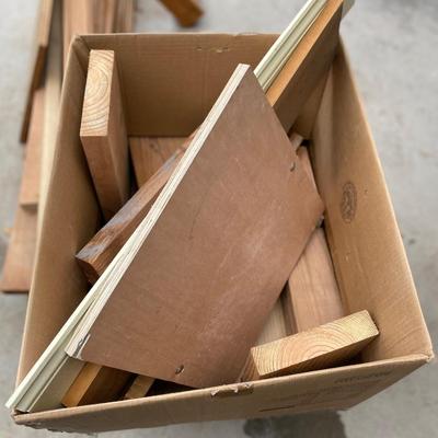 NICE PILE OF LUMBER AND SCRAP LUMBER