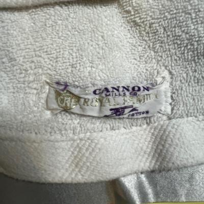 Vintage towels and paper guest towels