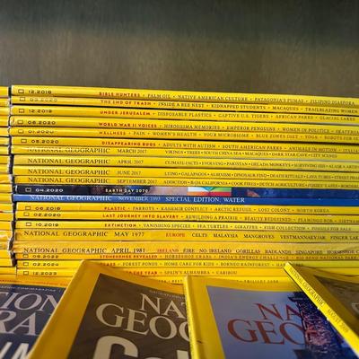 NATIONAL GEOGRAPHIC MAGAZINES