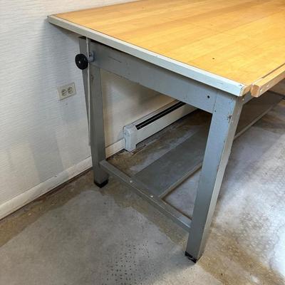 DRAFTING TABLE AND 2 DRAFTING CHAIRS