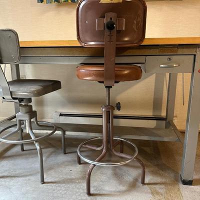 DRAFTING TABLE AND 2 DRAFTING CHAIRS