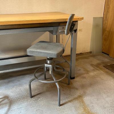 DRAFTING TABLE AND 2 DRAFTING CHAIRS