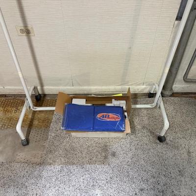 GARMENT RACK, UMBRELLA AND AB SLIDE