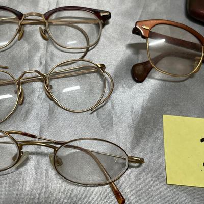 Lot of gold filled glasses