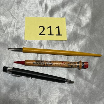 Vintage pen & pencils