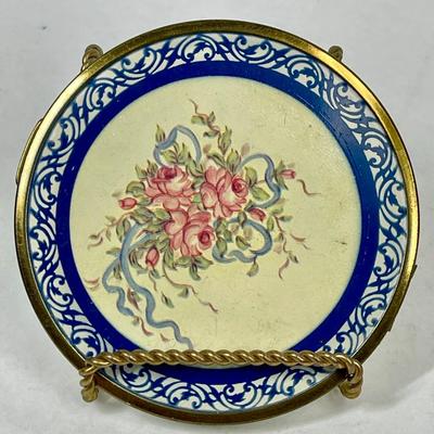Round Vintage Powder Compact with Mirror Pink Roses with blue Ribbon 4