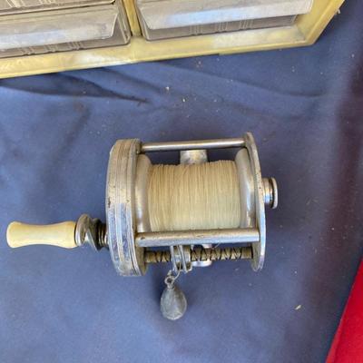 MAKE YOUR OWN FLIES! EXCELLENT FISHING ðŸŽ£ TACKLE LOT