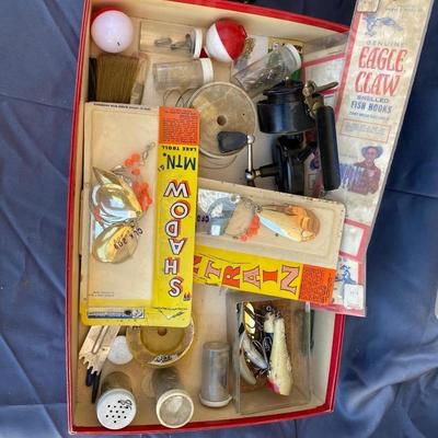 MAKE YOUR OWN FLIES! EXCELLENT FISHING ðŸŽ£ TACKLE LOT