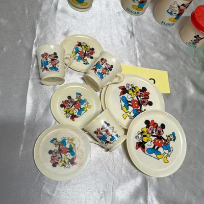 Disney Tea set & Canister w/ Picnic basket