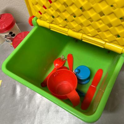 Disney Tea set & Canister w/ Picnic basket