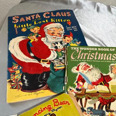 Lot of vintage kids books