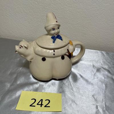 Shawnee Teapot