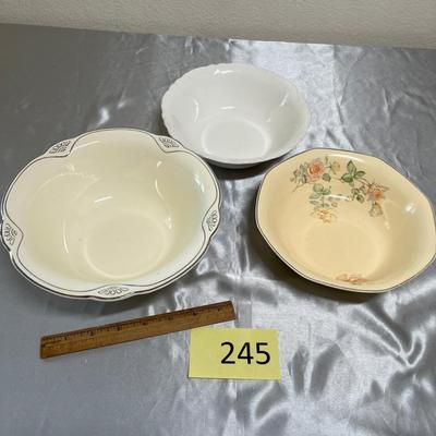 Lot of 3 vintage bowls