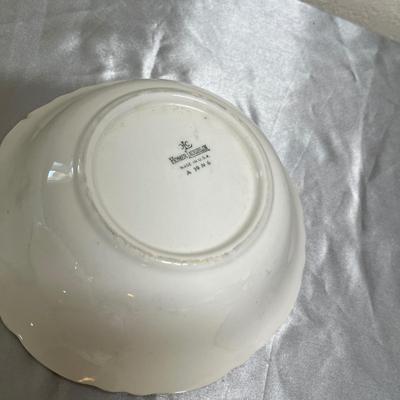 Lot of 3 vintage bowls