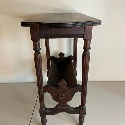 Side Table / Newspaper Stand