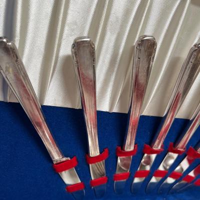 Tudor Plate Silver Plate flatware set with box