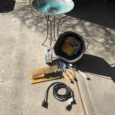 LOVELY BIRD BATH AND OTHER YARD GOODIE