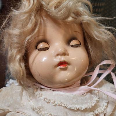 Two Vintage Dolls Alexander , Effanbee Lovums