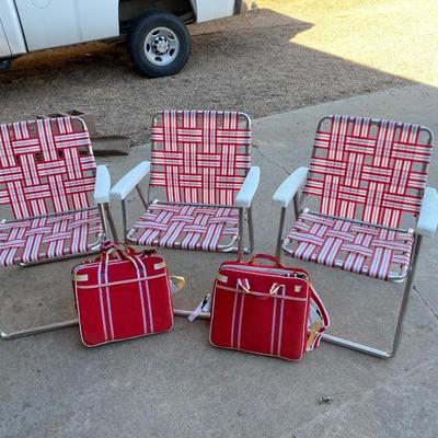 LAWN CHAIRS AND STADIUM SEATS