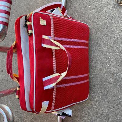 LAWN CHAIRS AND STADIUM SEATS