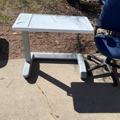 ROLLING OFFICE CHAIR AND NICE ADJUSTABLE TABLE