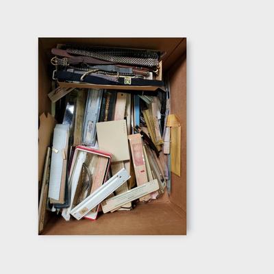 Lot of Watch band with Watch advertisement