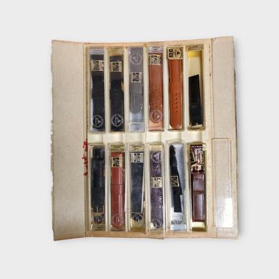 Lot of Watch band with Watch advertisement