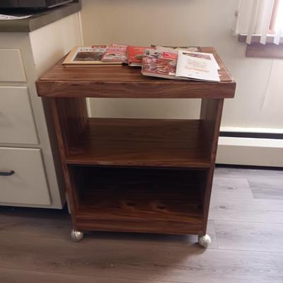 MICROWAVE CART, FEW COOK BOOKS AND KITCHEN STEP STOOL