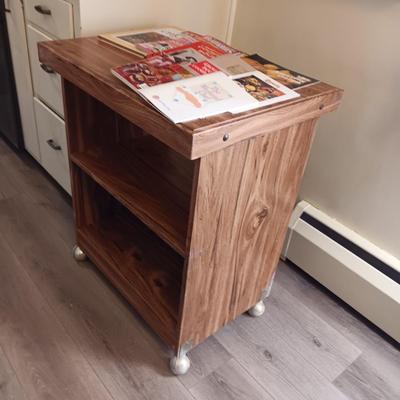 MICROWAVE CART, FEW COOK BOOKS AND KITCHEN STEP STOOL