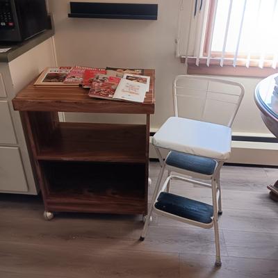 MICROWAVE CART, FEW COOK BOOKS AND KITCHEN STEP STOOL