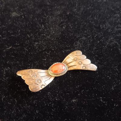 NATIVE AMERICAN STERLING PIN W/CORAL STONE