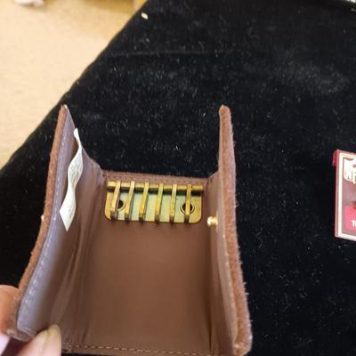 MOSTLY MEN'S JEWELRY, PINS, CAMILLUS POCKET KNIFE & KEY HOLDER