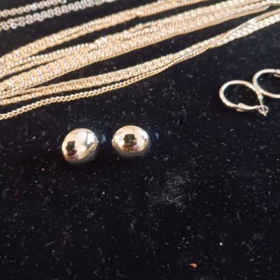 SILVER-TONE FASHION JEWELRY