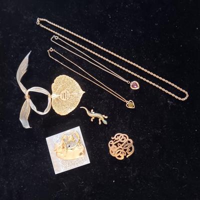 GOLD-TONE NECKLACES, PINS AND 24K GOLD FINISH ASPEN LEAF
