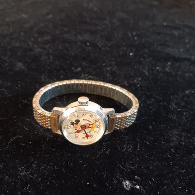 MICKEY MOUSE WATCH