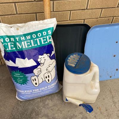 SNOW â„ï¸ SHOVELS AND ICE MELT