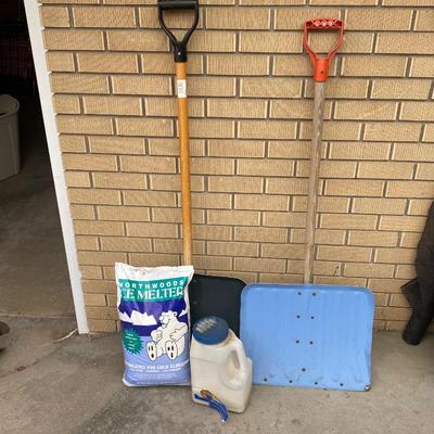 SNOW â„ï¸ SHOVELS AND ICE MELT