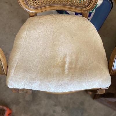 CHAIRS AND A LARGE END TABLE