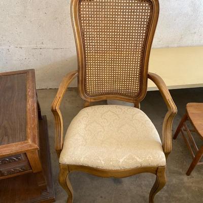 CHAIRS AND A LARGE END TABLE