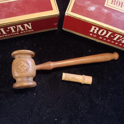 2 CIGAR BOXES, MANY PINS AND A GAVEL FROM THE MASONIC LODGE