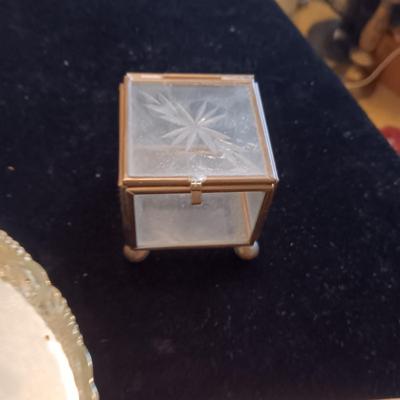 DRESSER MIRROR, TRINKET BOXES AND MORE