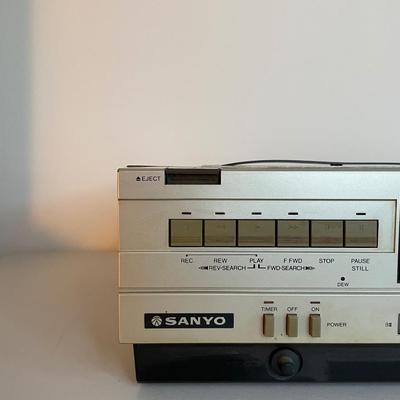 Sanyo VCR 3900 - II