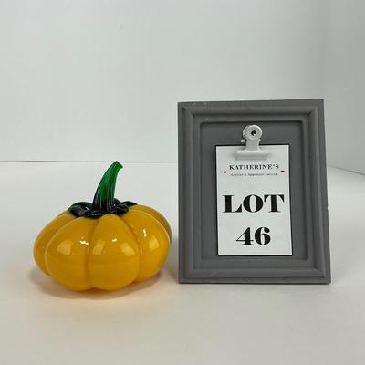 -46- ART GLASS | Orange Pumpkin Figure