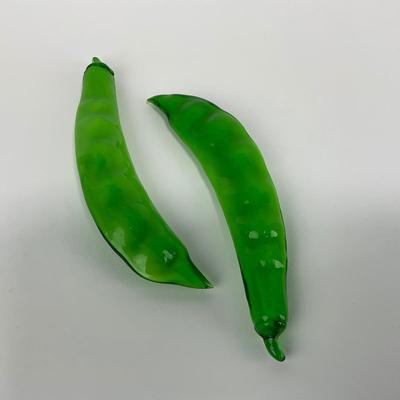 -50- ART GLASS | Green Bean Pod Figures