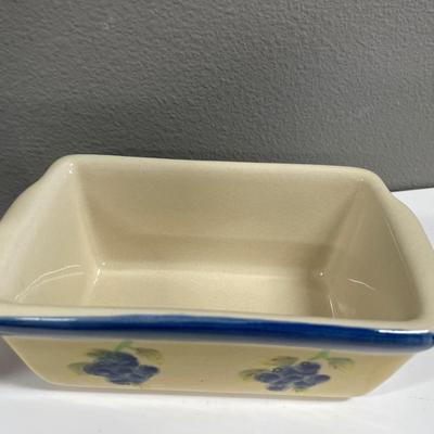 Napa box with ceramic vase, loaf pan and pottery plate
