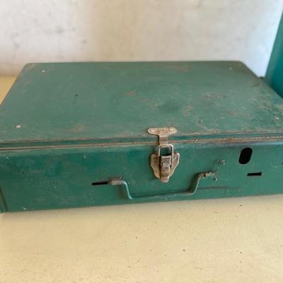 COLEMAN CAMP STOVE, LANTERN AND WATER JUG